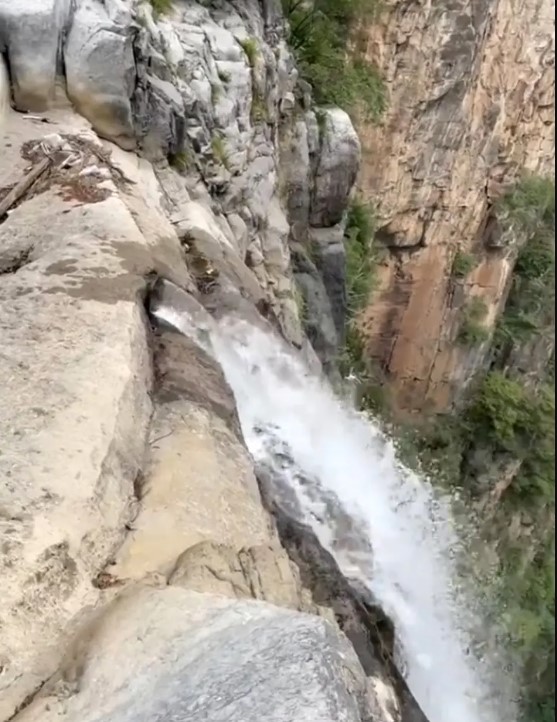 Hiker makes an embarrassing discovery at China's Famous Waterfall in viral video 2