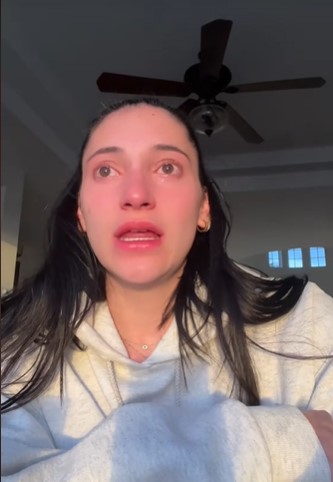 In TikTok video, Sarah bluntly expresses her struggles with dating in New York. Image Credit: TikTok