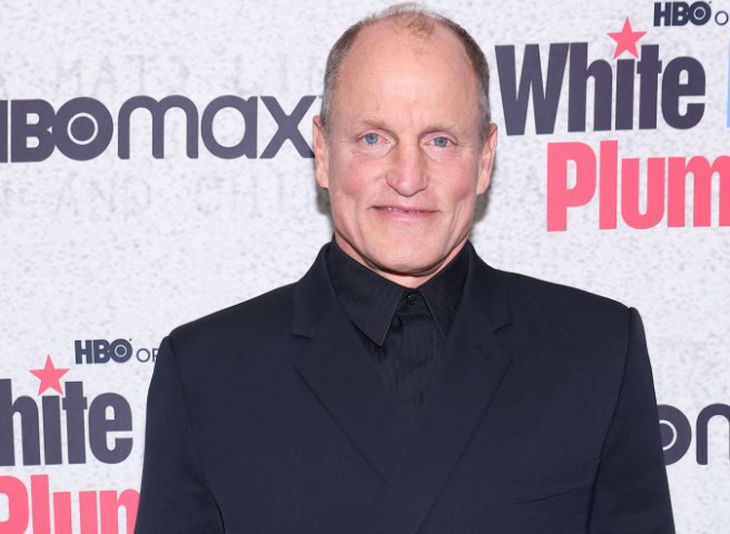 Woody Harrelson reveals he has lived without a cell phone for three years 4