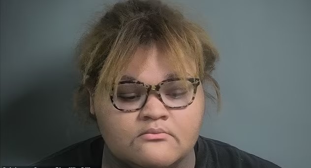 Woman arrested for calling cops at midnight to help her end relationship with online partner 1