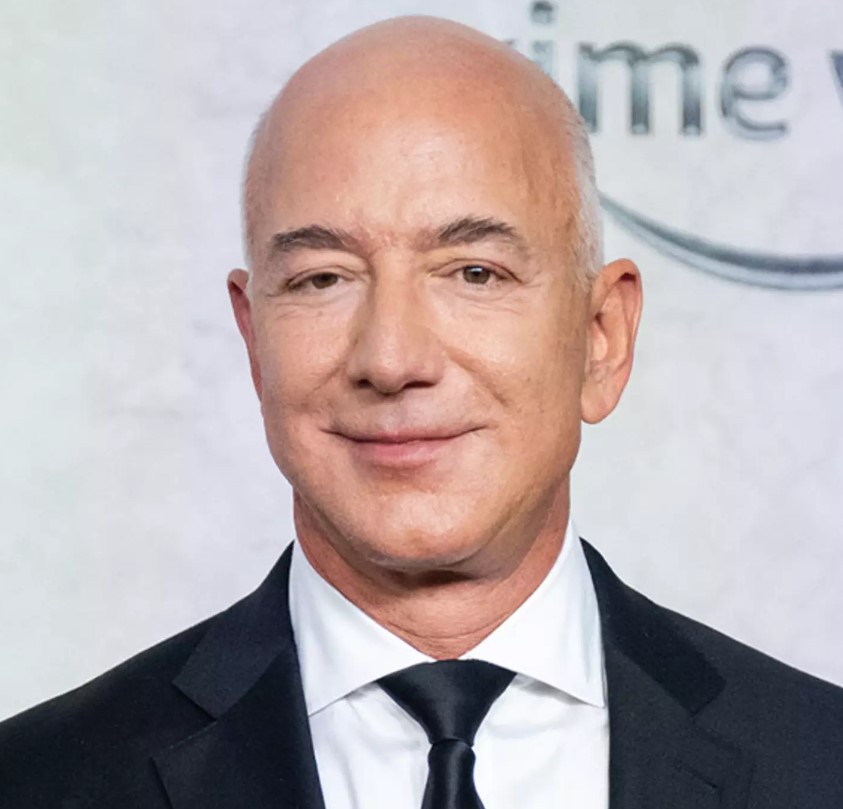 Jeff Bezos, Amazon's former CEO, surprised his team by calling the company's customer service. Image Credit: Getty