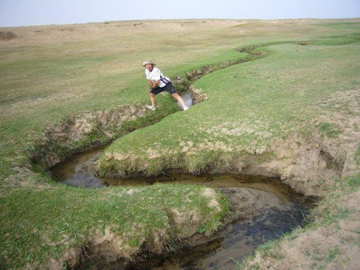 The world's narrowest river: 17 kilometers long but only 4 centimeters wide at the narrowest part, existed 10,000 years ago 3