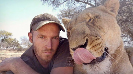 Lioness who loves hugging her human best friend 6