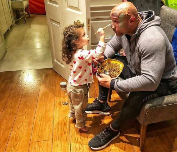 The Rock playing Barbie dolls with his daughter goes viral for being too adorable 8
