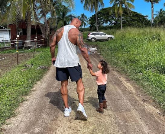 The Rock playing Barbie dolls with his daughter goes viral for being too adorable 10
