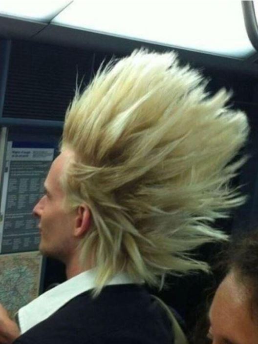 17 Disastrous hairstyles that made you laugh 11