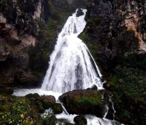 A waterfall in Peru is like a bride in a wedding dress, with a heart-rending love story behind it 4