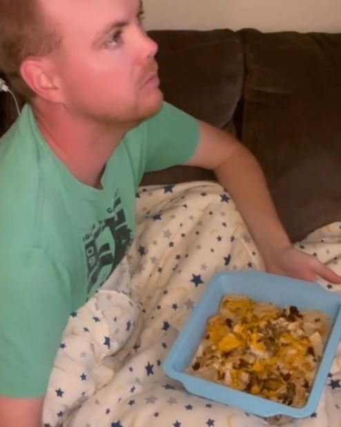 Backlash after mom-of-two makes separate dinner for 'picky' eater husband 3