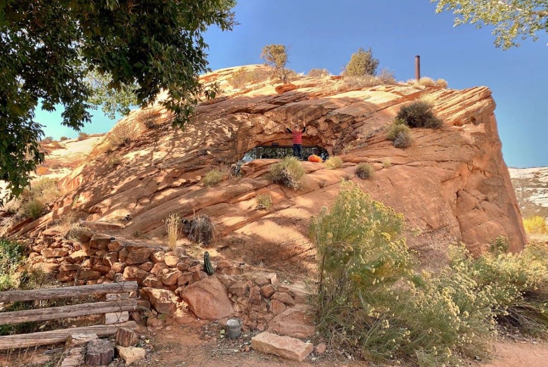 Man expelled from school at the age of 17 digs mountain to build underground 'super villa' 3