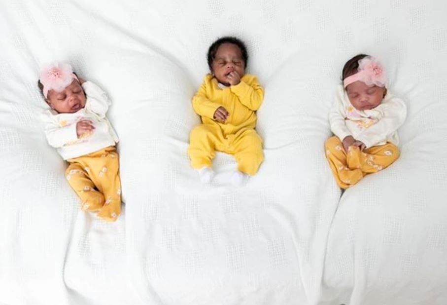 Woman was shocked to give birth to triplets after twins 3
