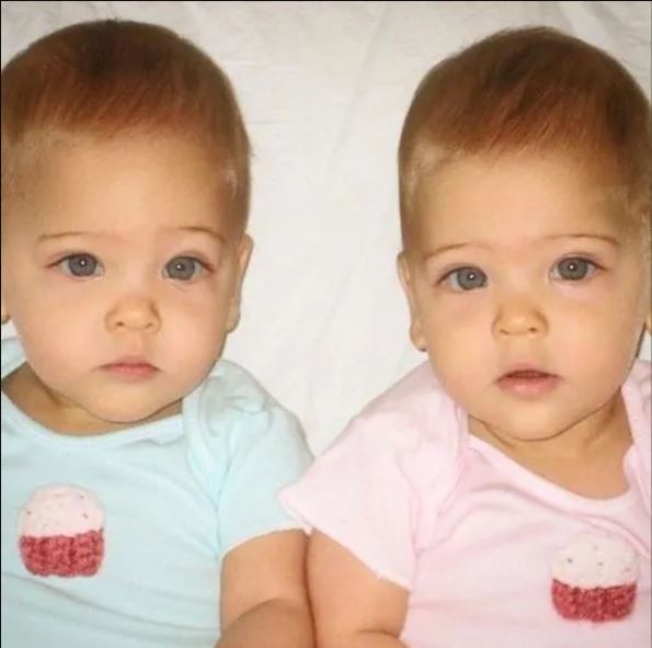 Ava and Leah at 6 months old