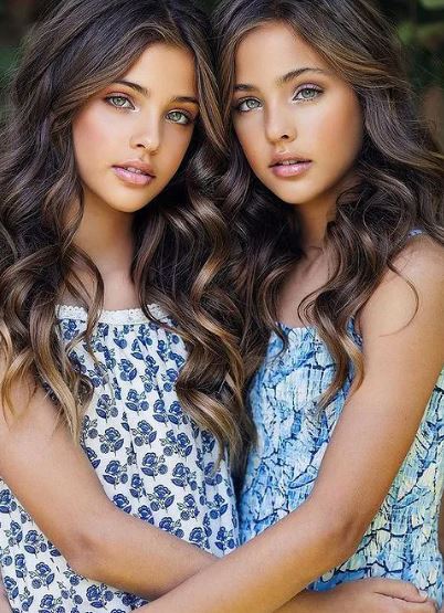 The most beautiful twin sisters in the world, possessing extraordinary looks after 13 years 5