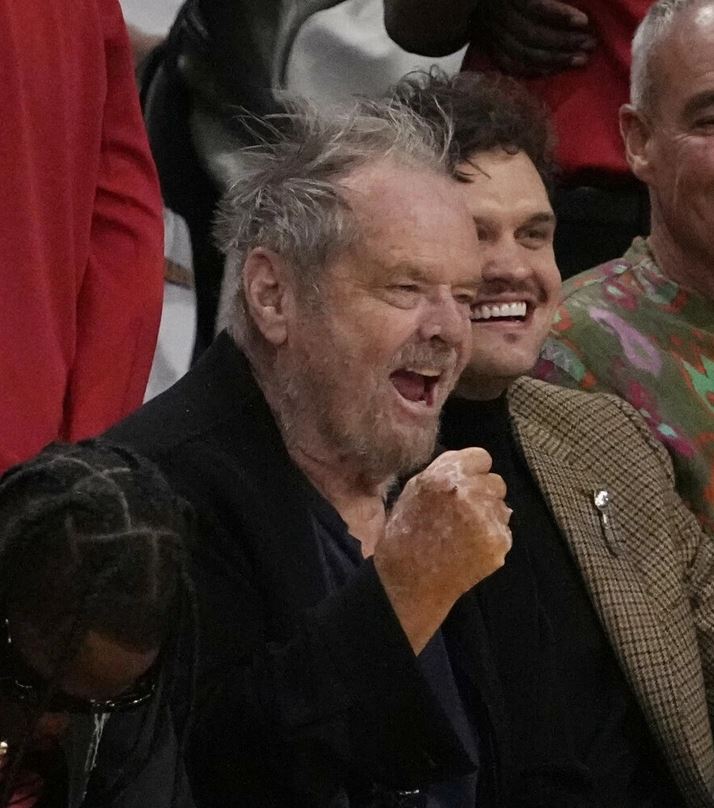 Jack Nicholson, 86, emerges from seclusion and have a rare appearance 3
