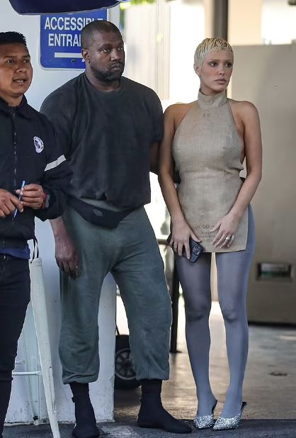 Kanye West and Bianca Censori were caught packing on PDA during a lunch date in Santa Monica 7