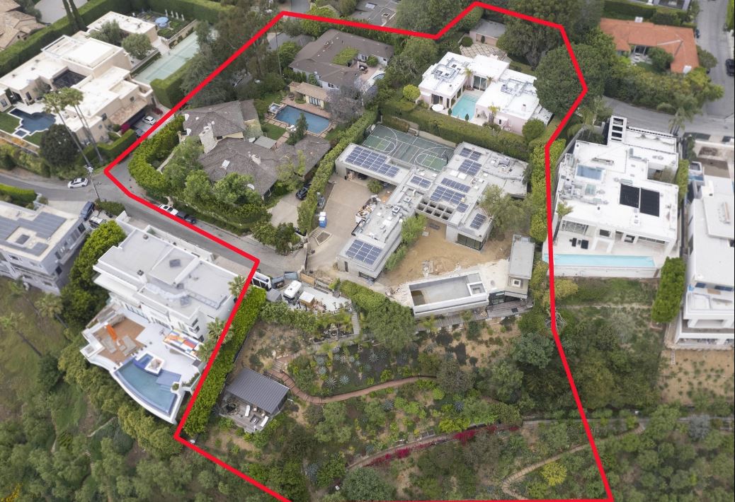 Leonardo DiCaprio renovates enormous four-property estate in Los Angeles worth multimillion dollars 3