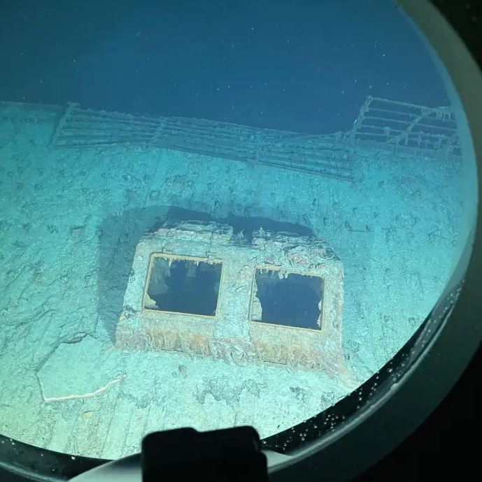 The implosion of the Titan sub raises concerns about damage to tourist expeditions 4