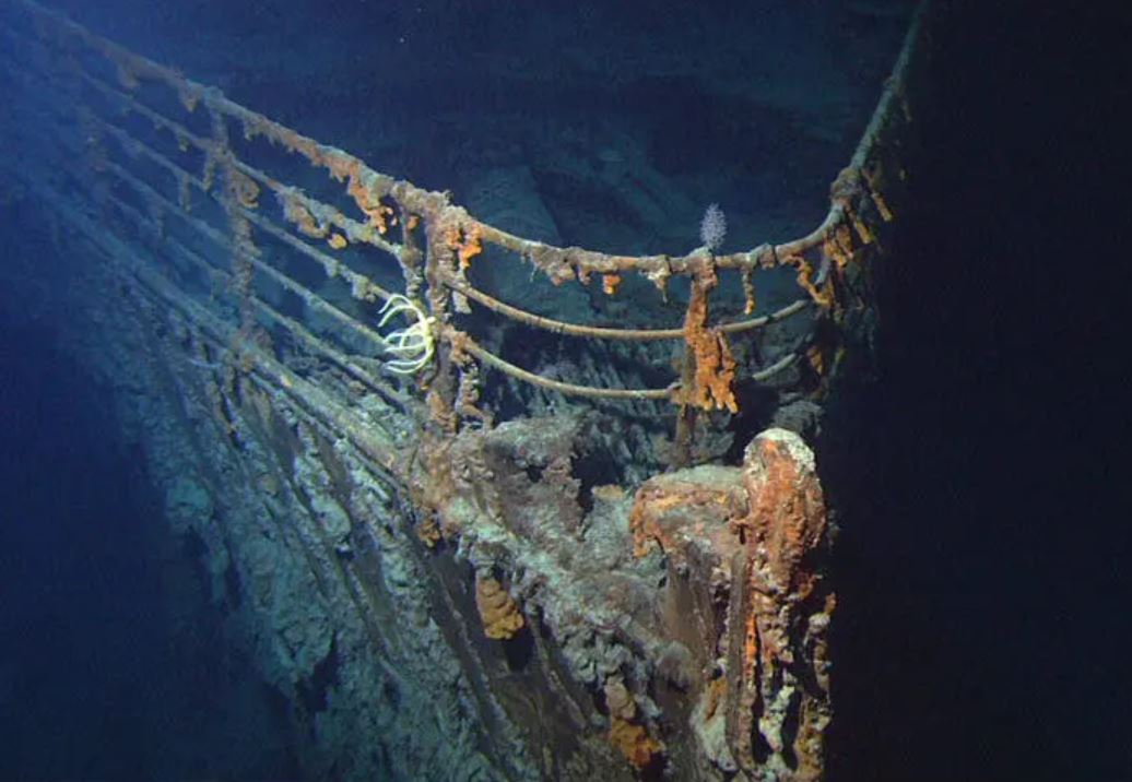 Stunning full-size images reveal inside the Titanic wreck as never seen before 15