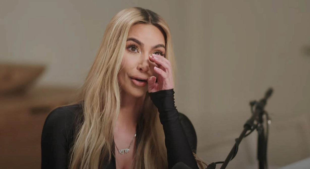 Kim Kardashian is 'freaking out' after spotting a spooky figure in her selfie while alone at home 3