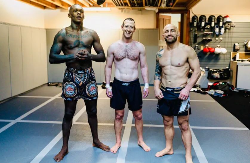 Mark Zuckerberg shows off ripped physique after training with UFC stars: Israel Adesanya, Alexasder Volkanovski 1