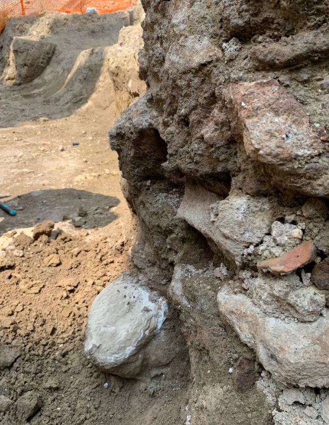 'Intact' marble head was unearthed during construction work in a Rome piazza 2