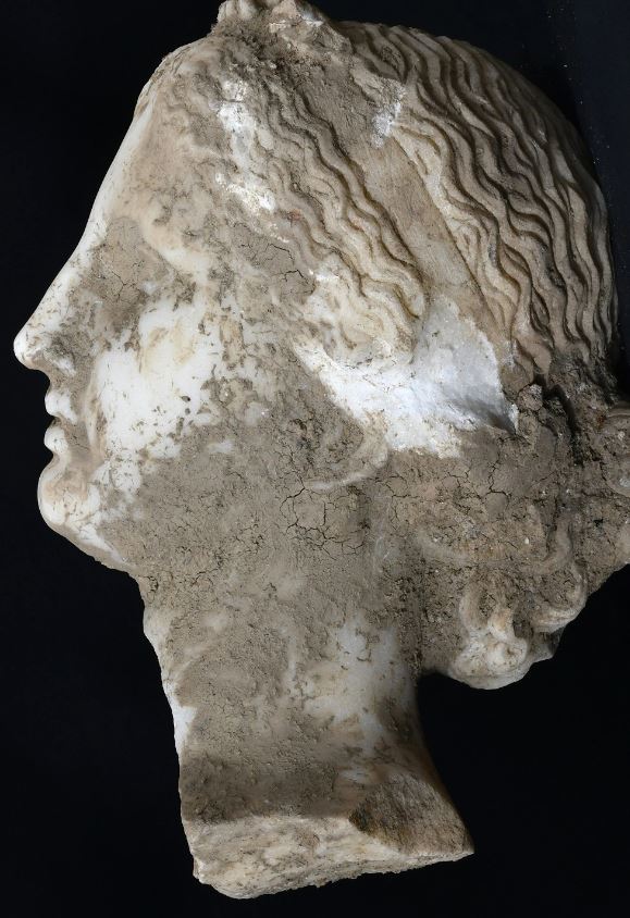 'Intact' marble head was unearthed during construction work in a Rome piazza 5
