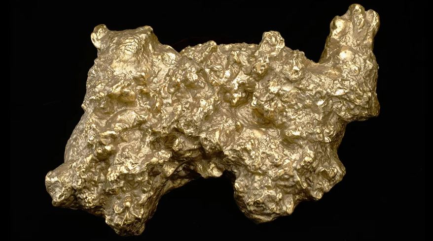 Discover the largest gold nugget weighed the same as an adult 1