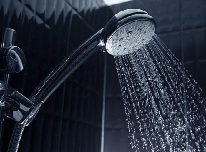 Why are people disgusted by 'dermatologists' advice on how often you should shower per week? 4