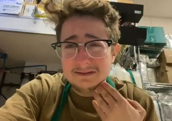 Starbucks worker breaks down in tears they’re scheduled to work eight-hour shifts 1