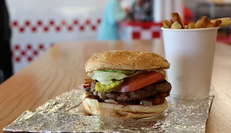 Five Guys finally explains why its menu is so expensive for burger and fries 3
