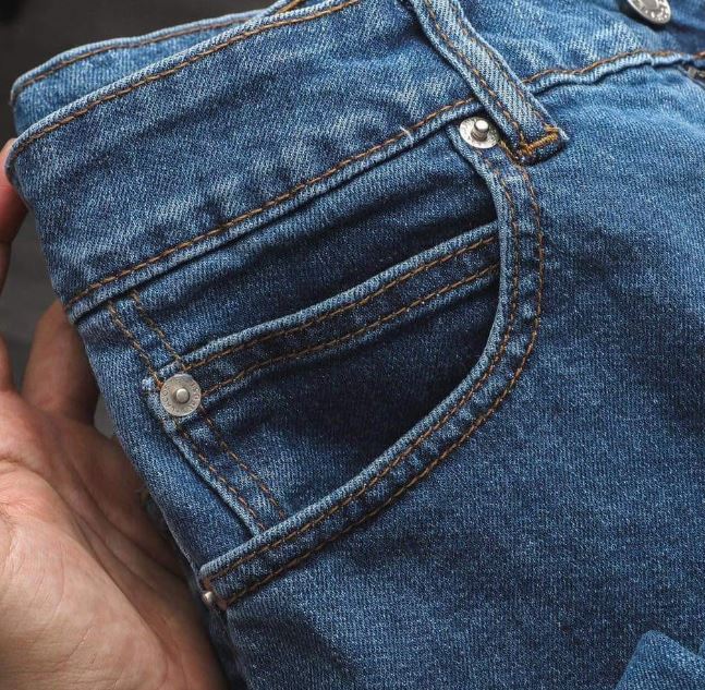 This is the real reason jeans have those tiny pockets - they actually serve a purpose 4