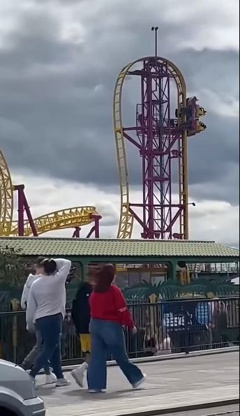 Thrill-seekers left stuck 72ft up ride at Adventure Island Southend 3