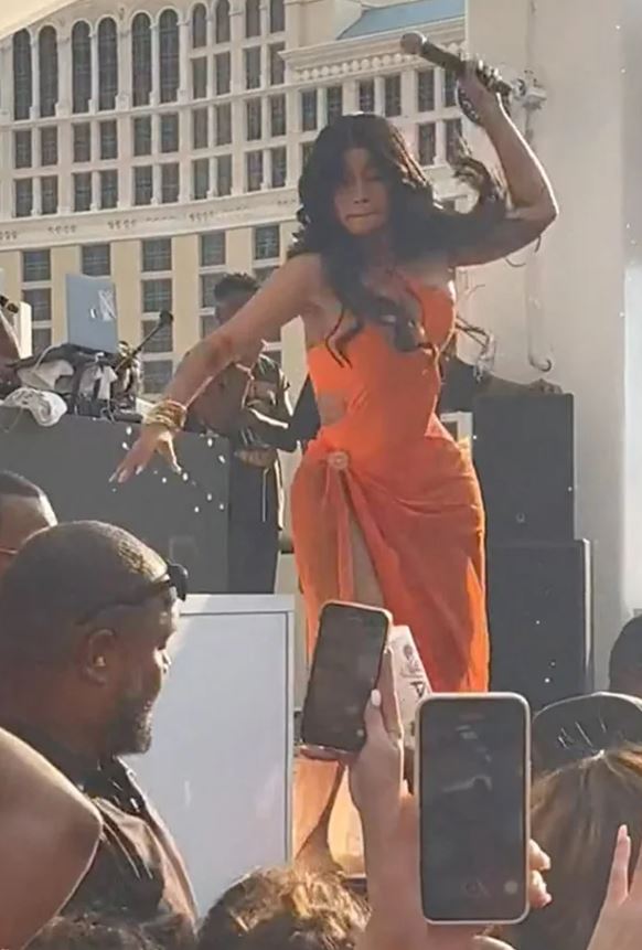 Rapper Cardi B tosses microphone at fans who threw a drink at her in Vegas 4
