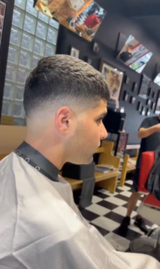 'Male only' Adelaide barber shop tries to ban women from entering to provide a 'sanctuary' for men 4