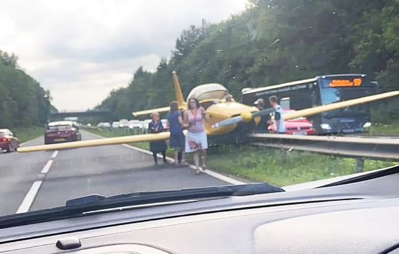 Plane makes emergency landing in the middle of busy dual carriageway, bringing traffic to a standstill 1