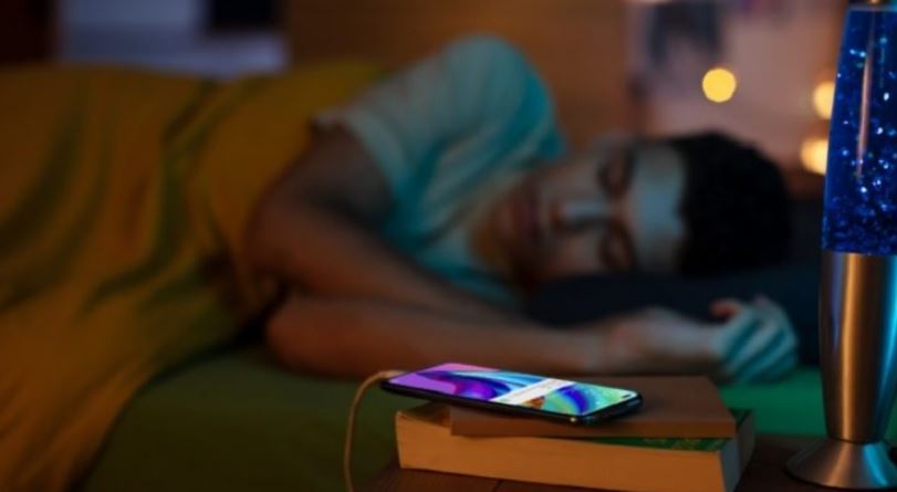 Here's the reason why people should never sleep next to their phone while it's charging 1