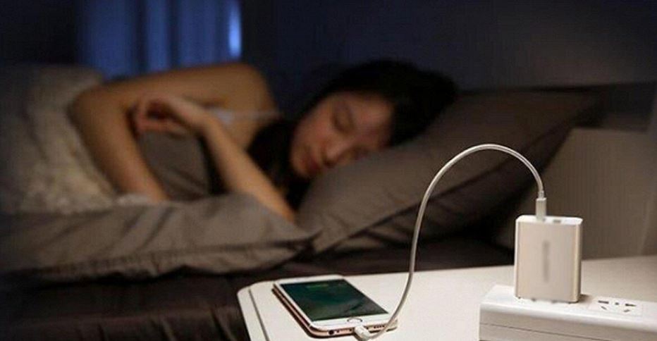Here's the reason why people should never sleep next to their phone while it's charging 4
