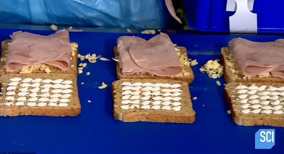 People are just realizing how shop-bought meal deal sandwiches are made 1