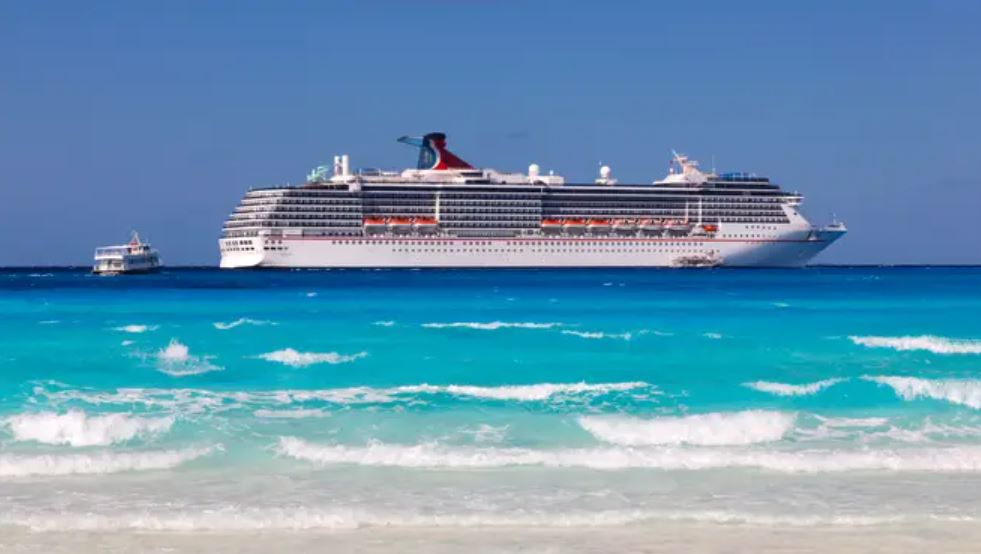 Couple living on cruise ship after realizing it cheaper than paying mortgage 3