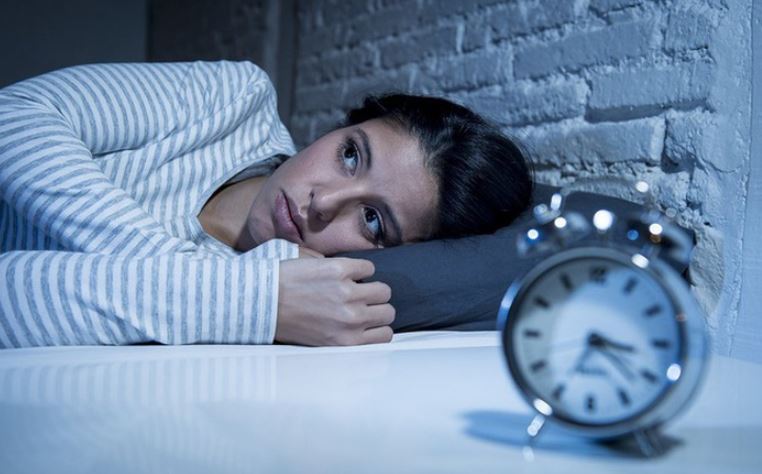 Doctor reveals the reason why just 5 hours of sleep per night can lead to 'an early passing away' 5
