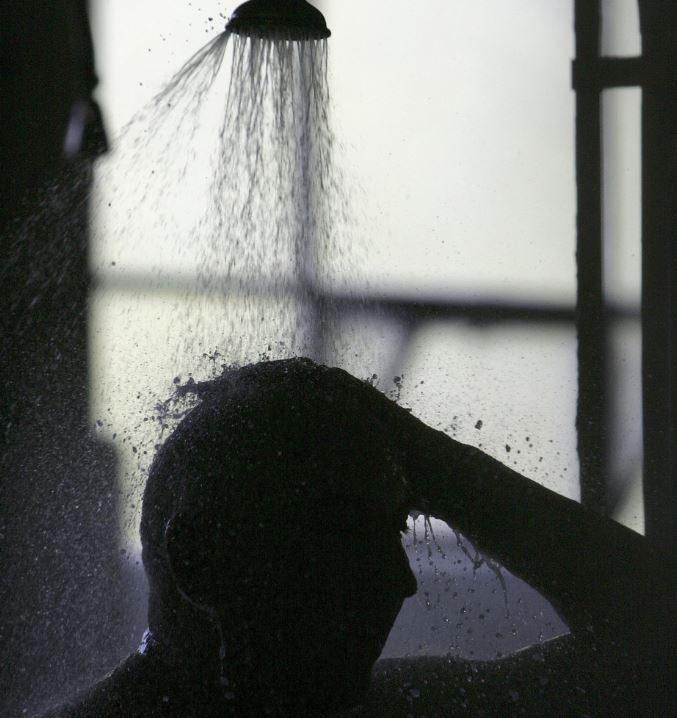 Here's the reason why you should never shower right before bed 5 Here's the reason why you should never shower right before bed 5