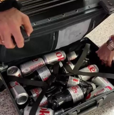 American Housewife sparks debate after bringing an entire suitcase of DIET COKE on vacation, thinking Europe doesn't sell it 5