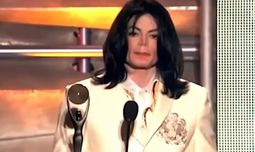 Friends reveal Michael Jackson's 'real voice' while his high-pitched voice was 'fake' 1