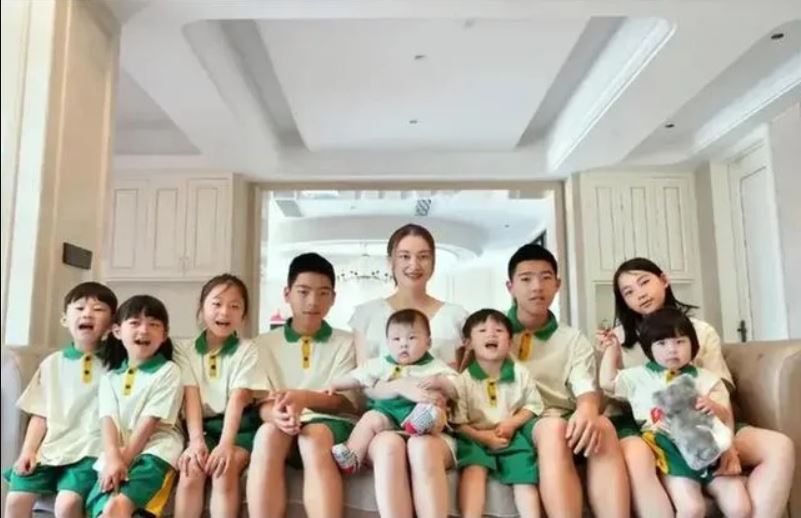 Mother has 9 children in 13 years, wants more to 'complete the Zodiac' 1