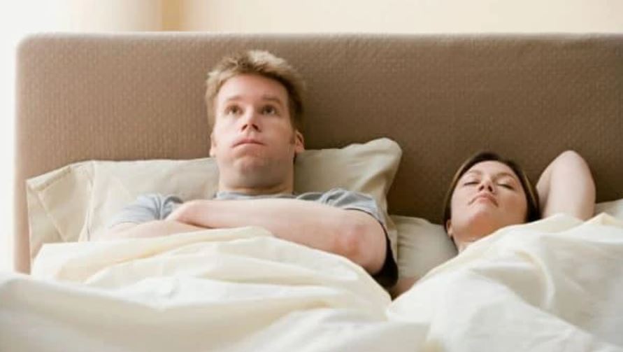 Here’s the reason why women need more sleep than men 1