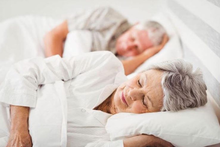 The real reason why adults wake up earlier as they get older? 1