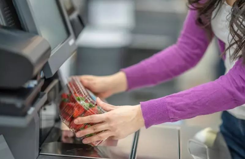 Woman warned her supermarket self-checkout ‘trick' is illegal 3