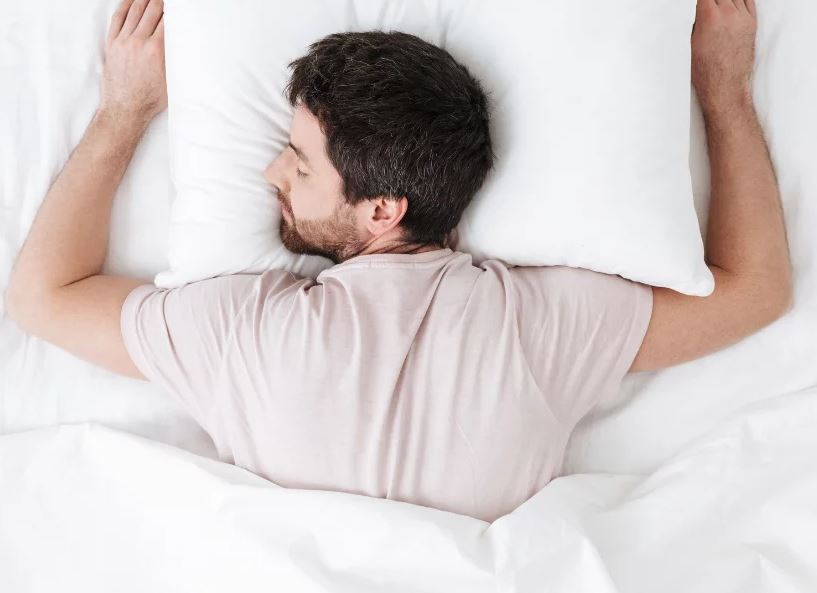 Sleep experts explain why you should not sleep on your stomach 3 Sleep experts explain why you should not sleep on your stomach 3