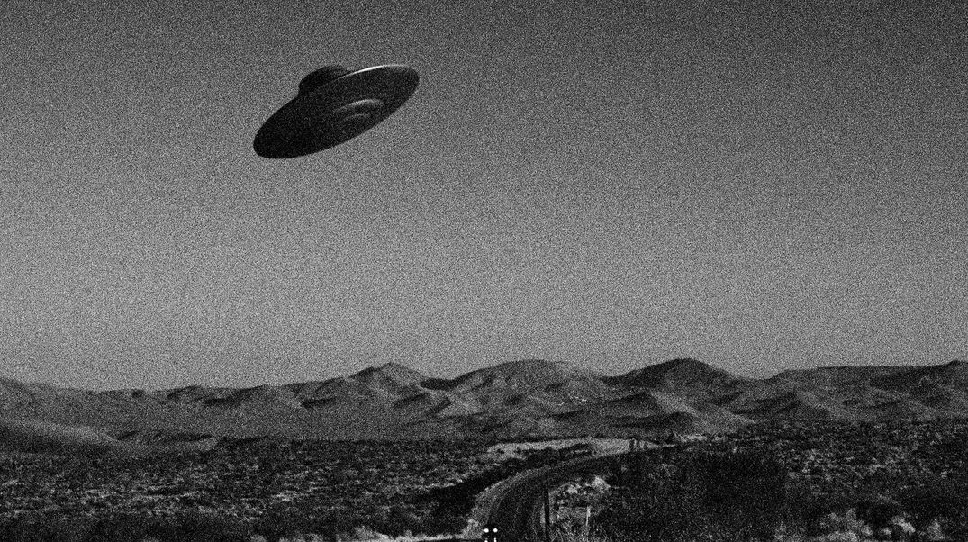  The Pentagon reveals what the most commonly reported UFO looks like 4