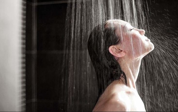 Experts reveal why you should always shower at night instead of the morning 3