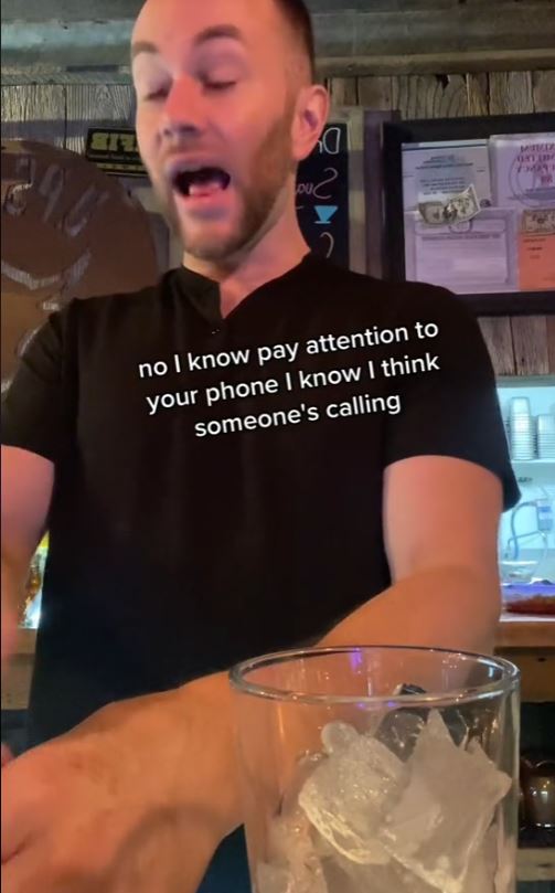 Bartender has sparked debate after revealing how he secretly cuts off customers who've had enough to drink 2